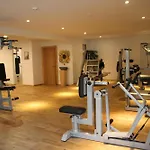 Monte Tirol - 公寓式酒店