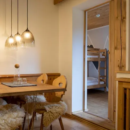 Aparthotel Monte Tirol -