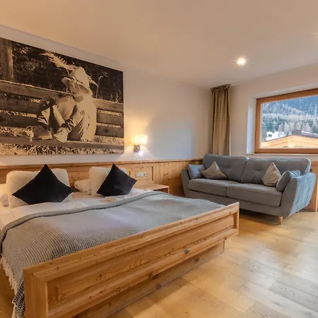Monte Tirol - アパートホテル 4*