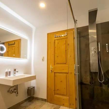 Apartahotel Monte Tirol - 4*
