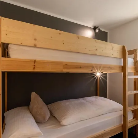 Monte Tirol - 4*