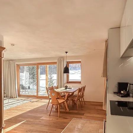 Monte Tirol - Familienresidenz Aparthotel Biberwier