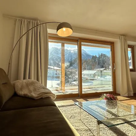 Aparthotel Monte Tirol - Familienresidenz