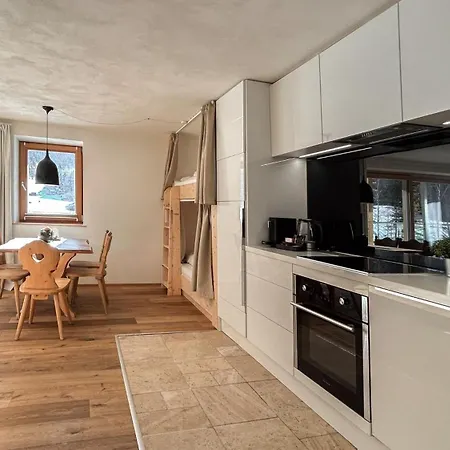 Aparthotel Monte Tirol -