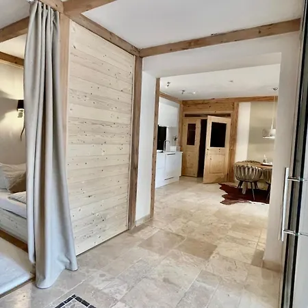 Monte Tirol - Apartahotel