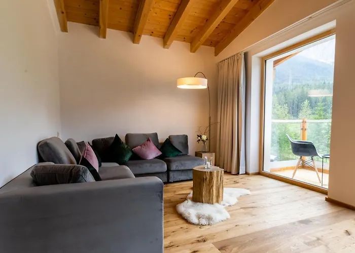 Monte Tirol - 4*