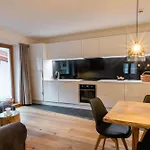 Aparthotel Monte Tirol -